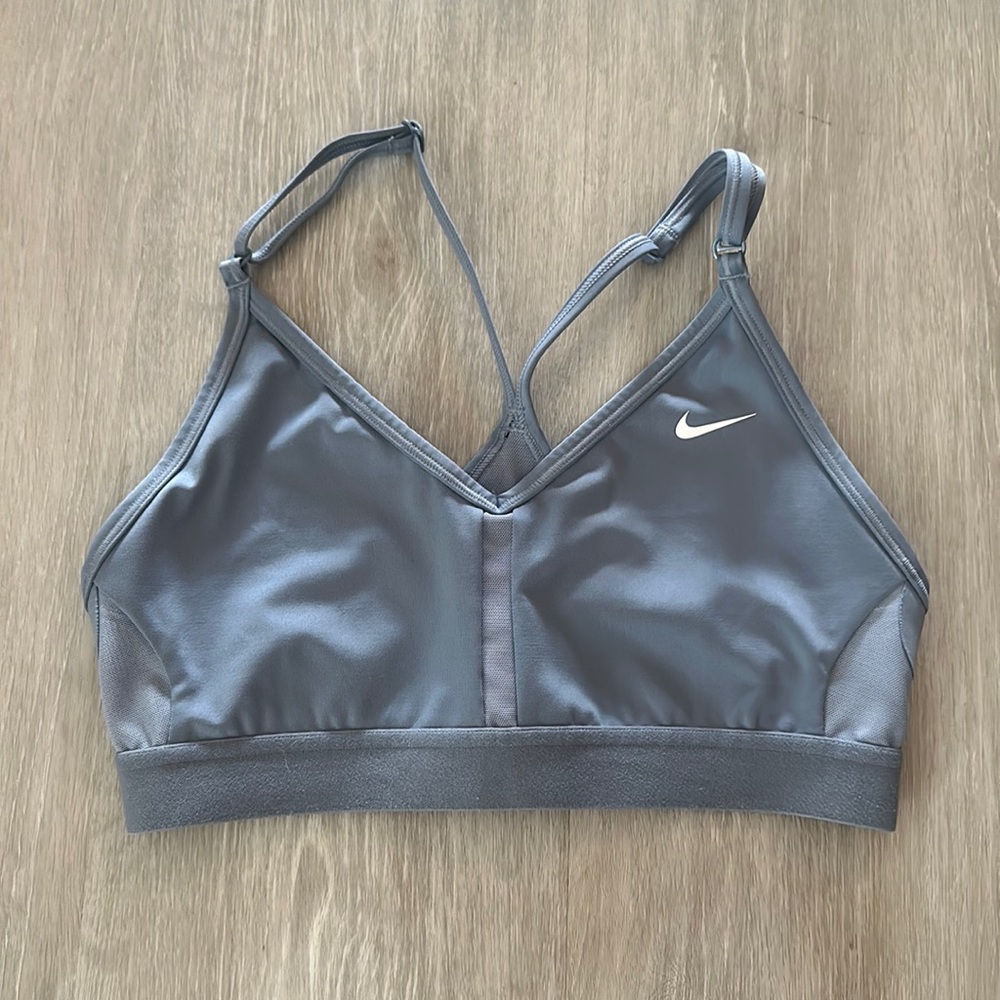 Glue dri- fit Nike sports bra